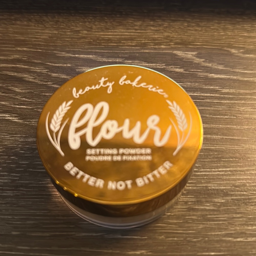 Beauty Bakerie Face Flour Baking Powder - Plantain Caramel